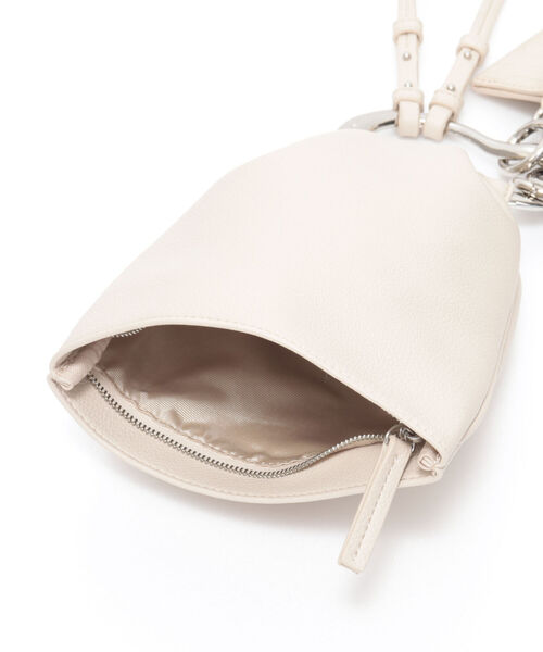 NOLLEY’S(ノーリーズ)の「NOLLEY'S×LE VERNIS 3POUCHショルダーバッグ(ショルダーバッグ・レディース・ブラック/ベージュ/ライトグリーン・FREE)」の11枚目の写真