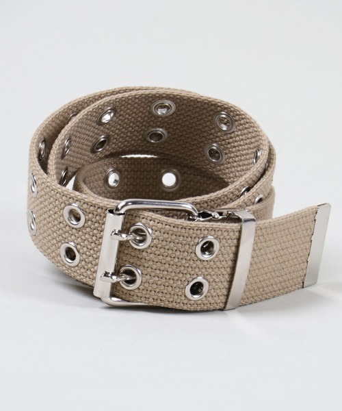 SPINNS(スピンズ)の「フェイクレザー2ホールハトメベルト(ベルト・レディース・ホワイト/ブラック/パープル/グレー/カモフラージュ/ベージュ/カーキ・ONESIZE)」の5枚目の写真