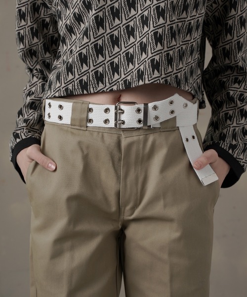 SPINNS(スピンズ)の「フェイクレザー2ホールハトメベルト(ベルト・レディース・ホワイト/ブラック/パープル/グレー/カモフラージュ/ベージュ/カーキ・ONESIZE)」の9枚目の写真