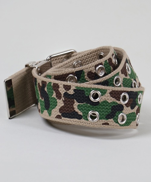 SPINNS(スピンズ)の「フェイクレザー2ホールハトメベルト(ベルト・レディース・ホワイト/ブラック/パープル/グレー/カモフラージュ/ベージュ/カーキ・ONESIZE)」の18枚目の写真