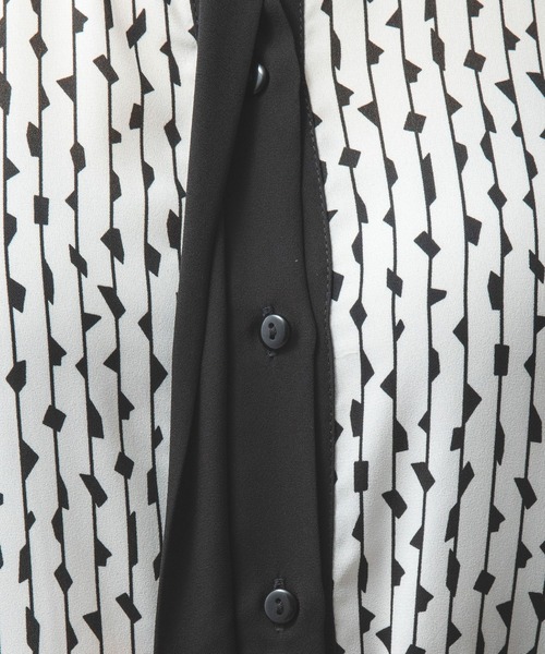 NARACAMICIE（ナラカミーチェ）の「バイカラープリント長袖ブラウス