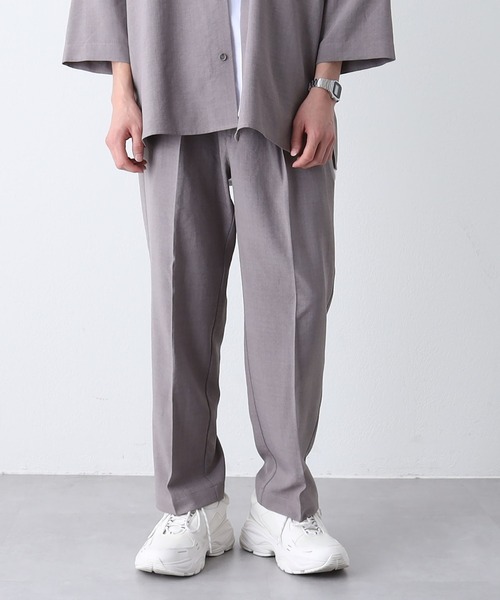 COLONY 2139（コロニートゥーワンスリーナイン）の「テックリネンフロントタックワイドトラウザーパンツ（スラックス・メンズ・グレー/ネイビー・MEDIUM/LARGE）」の2枚目の写真