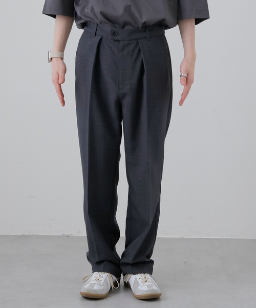 COLONY 2139（コロニートゥーワンスリーナイン）の「テックリネンフロントタックワイドトラウザーパンツ（スラックス・メンズ・グレー/ネイビー・MEDIUM/LARGE）」の14枚目の写真