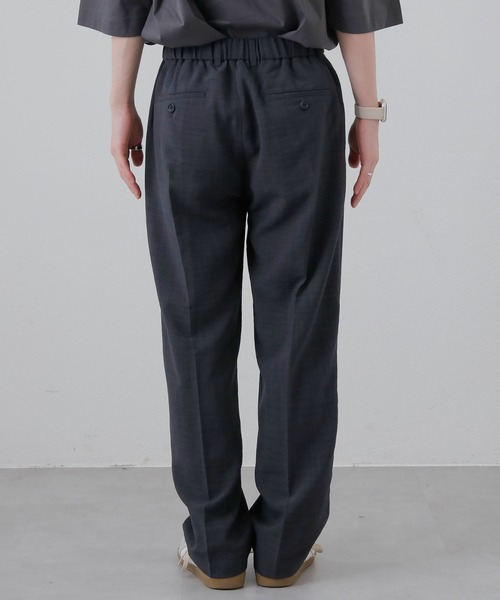 COLONY 2139（コロニートゥーワンスリーナイン）の「テックリネンフロントタックワイドトラウザーパンツ（スラックス・メンズ・グレー/ネイビー・MEDIUM/LARGE）」の12枚目の写真