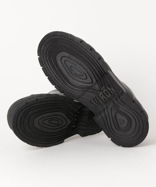 VIRON（ヴィロン）の「VIRON Black Apple（スニーカー・メンズ・ブラック・42/43/40/41）」の3枚目の写真