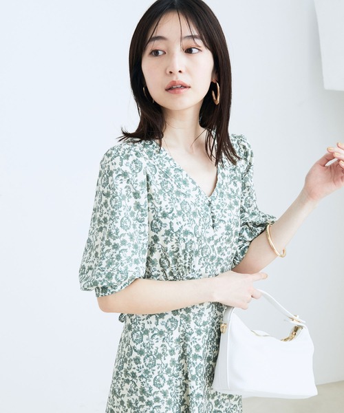 VIS（ビス）の「フラワープリントワンピース（ワンピース・レディース・ダークグリーン/パープル系その他・FREE）」の6枚目の写真