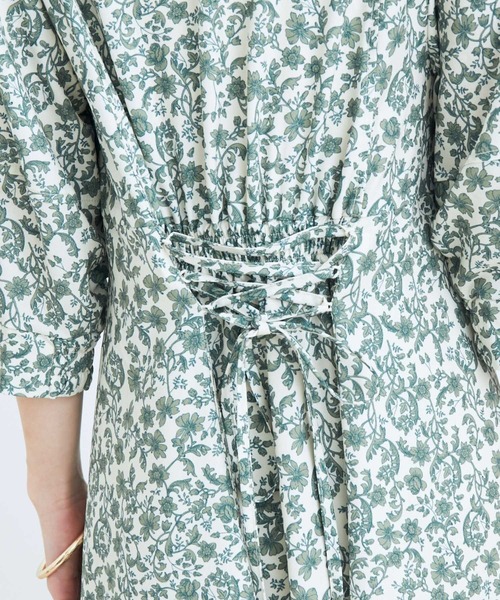 VIS（ビス）の「フラワープリントワンピース（ワンピース・レディース・ダークグリーン/パープル系その他・FREE）」の17枚目の写真