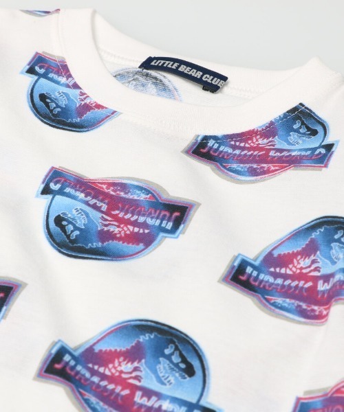 LITTLE BEAR CLUB(リトルベアクラブ)の「天竺ジュラシックワールドロゴ総柄T(Tシャツ/カットソー・キッズ・ホワイト/ブラック・100/130/90/110/120)」の6枚目の写真