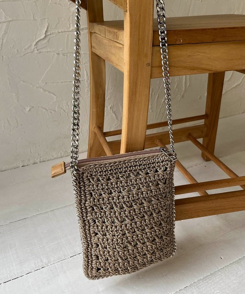 CAPRICIEUX LE'MAGE（カプリシューレマージュ）の「チェーントリム編みショルダーバッグ（ショルダーバッグ・レディース・ブラック/ベージュ/グリーン・FREE）」の2枚目の写真