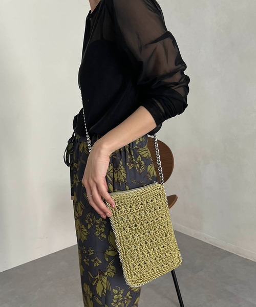 CAPRICIEUX LE'MAGE（カプリシューレマージュ）の「チェーントリム編みショルダーバッグ（ショルダーバッグ・レディース・ブラック/ベージュ/グリーン・FREE）」の13枚目の写真