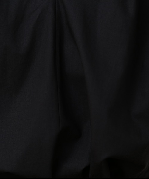 NATURAL BEAUTY BASIC（ナチュラルビューティーベーシック）の「ボリュームフレアワンピース（ワンピース・レディース・ブラック/オフホワイト/ブルー・SMALL/MEDIUM）」の21枚目の写真