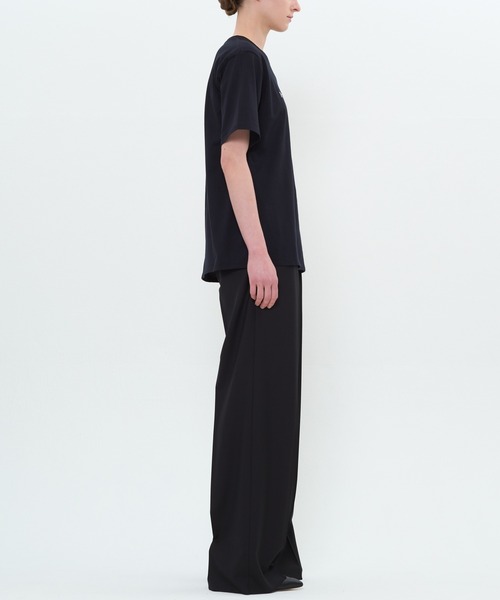 DRESSEDUNDRESSED（ドレスドアンドレスド）の「Logo Embroidered T-Shirt（Tシャツ/カットソー・メンズ・ホワイト/ブラック・4/3/2）」の4枚目の写真