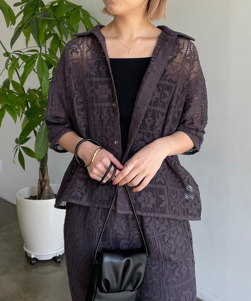 CAPRICIEUX LE'MAGE（カプリシューレマージュ）の「インドパネルレース半袖シャツ（シャツ/ブラウス・レディース・オフホワイト/ブラック・FREE）」の16枚目の写真