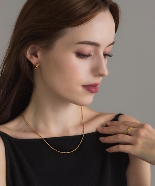 muku(ムク)の「金属アレルギー対応 グリッターネックレス/サージカルステンレス/316L(ネックレス・レディース・シルバー/ゴールド/シャンパン・52/39/45)」の7枚目の写真