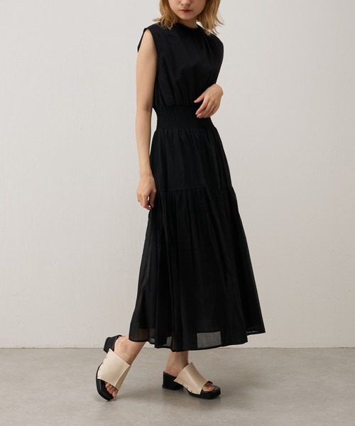 Lui's（ルイス）の「シャーリングコットンワンピース（ワンピース・レディース・ブラック/グリーン・FREE）」の2枚目の写真