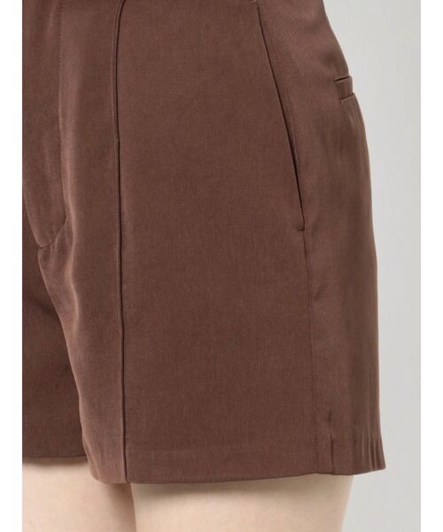 EVRIS（エヴリス）の「ピンタックショートパンツ（その他パンツ・レディース・ブラック/ブラウン・SMALL/MEDIUM）」の19枚目の写真