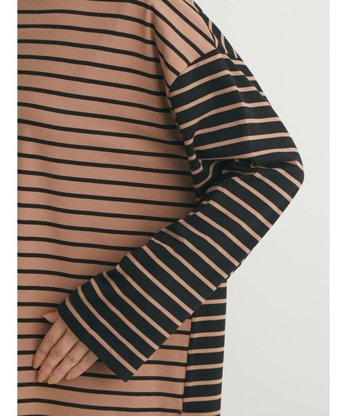 Sugar spoon(シュガースプーン)の「・SUGAR SPOON バイカラーボーダーロンT(Tシャツ/カットソー・レディース・ネイビー/チャコールグレー/ブラック/ベージュ・FREE)」の13枚目の写真