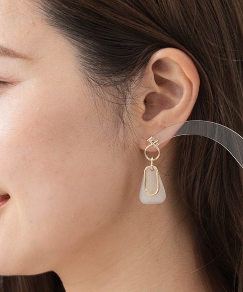 KATHARINE ROSS（キャサリンロス）の「【KATHARINE ROSS】ニュアンスカラ－ピアス（ピアス（両耳用）・レディース・グレー/アイボリー・MEDIUM）」の5枚目の写真