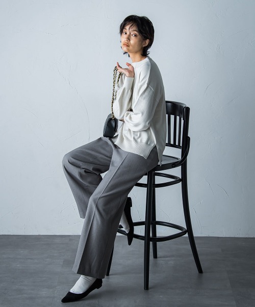 socolla(ソコラ)の「【socolla】抗菌ニットボトルネックプルオーバー(ニット/セーター・レディース・グレー系その他/ブルー/パープル/レッド/ベージュ系その他/オフホワイト/ブラック・M)」の8枚目の写真