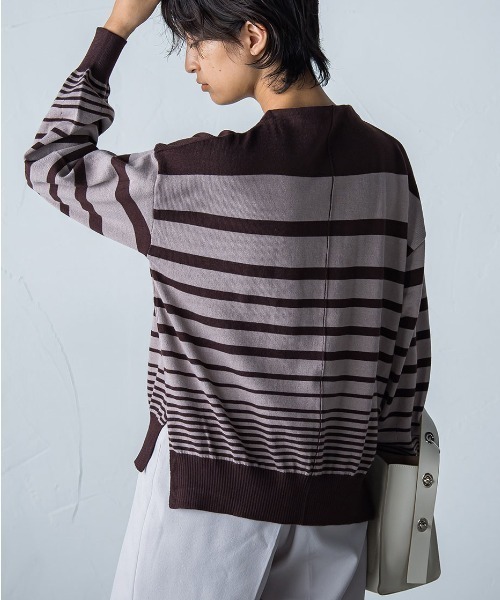 socolla(ソコラ)の「【socolla】抗菌ニットボトルネックプルオーバー(ニット/セーター・レディース・グレー系その他/ブルー/パープル/レッド/ベージュ系その他/オフホワイト/ブラック・M)」の22枚目の写真