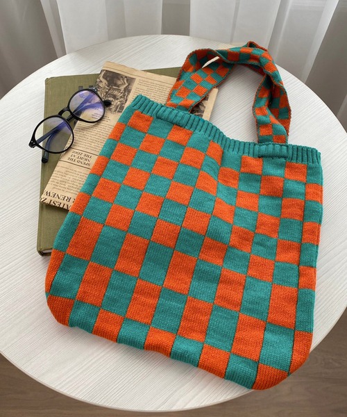 apres jour mignon（アプレジュールミニョン）の「【apresjour mignon×ARIAZ】チェッカーニットトート（トートバッグ・レディース・ブラック/ネイビー/その他・ONESIZE）」の5枚目の写真