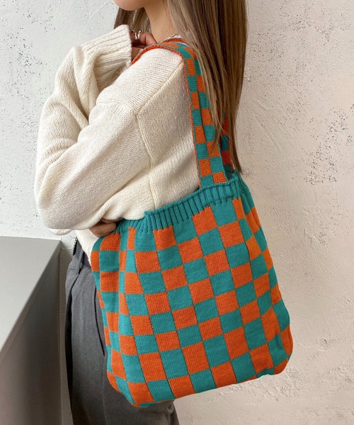 apres jour mignon（アプレジュールミニョン）の「【apresjour mignon×ARIAZ】チェッカーニットトート（トートバッグ・レディース・ブラック/ネイビー/その他・ONESIZE）」の6枚目の写真