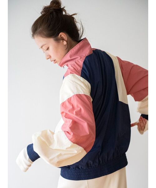 Ungrid（アングリッド）の「カラーブロッキングブルゾン（ブルゾン・レディース・ネイビー/グリーン・FREE）」の10枚目の写真