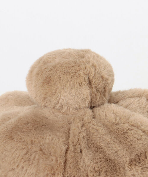 BEAMS mini（ビームスミニ）の「BEAMS mini / フェイクファー ポンポン付き  ベレー（ハンチング/ベレー帽・キッズ・ブラック/オフホワイト/ブラウン系その他4・ONE SIZE）」の8枚目の写真