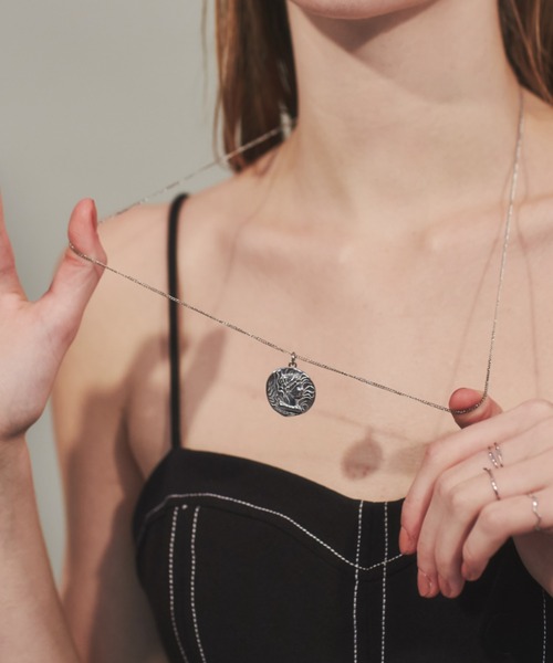 ciite' surgical stainless（シーテサージカルステンレス）の「【 金属アレルギー対応 】 モチーフコインネックレス サージカルステンレス 316L（ネックレス・レディース・ゴールド/シルバー・FREE）」の7枚目の写真