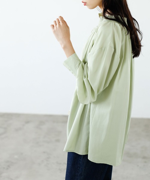 GeeRA（ジーラ）の「リボン付スキッパーブラウス（シャツ/ブラウス・レディース・アイボリー/ライトグリーン・MEDIUM/LARGE）」の13枚目の写真