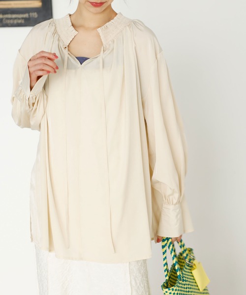 GeeRA（ジーラ）の「リボン付スキッパーブラウス（シャツ/ブラウス・レディース・アイボリー/ライトグリーン・MEDIUM/LARGE）」の6枚目の写真
