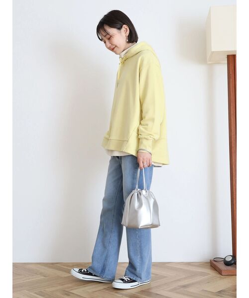 AMERICAN HOLIC（アメリカンホリック）の「フーディー裏毛切り替えプルオーバー（Tシャツ/カットソー・レディース・ラベンダー/ライトイエロー/サックスブルー/オフホワイト・L/M）」の6枚目の写真