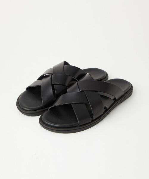 green label relaxing（グリーンレーベルリラクシング）の「＜Nuovo Nicar＞レザー クロス サンダル（サンダル・メンズ・ブラック・41/43/42）」の3枚目の写真