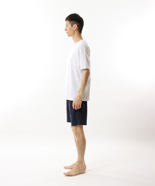 HANES(ヘインズ)の「【Hanes/ヘインズ】メンズ Hanes H メンズ ショートスリーブクルーネック(Tシャツ/カットソー・メンズ・ネイビー/ブラック/ホワイト・LARGE/MEDIUM/X-LARGE)」の5枚目の写真