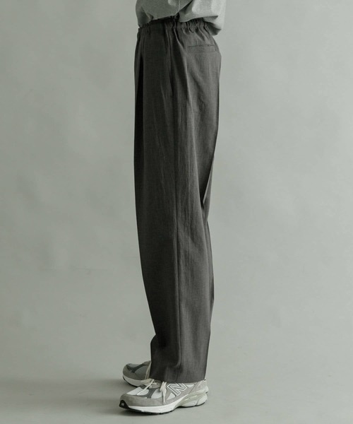 URBAN RESEARCH（アーバンリサーチ）の「『セットアップ対応』『吸水速乾』ドライメランジタックイージーパンツ（その他パンツ・メンズ・チャコールグレー/ブラック/ベージュ・LARGE/MEDIUM/SMALL）」の20枚目の写真