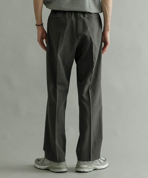 URBAN RESEARCH（アーバンリサーチ）の「『セットアップ対応』『吸水速乾』ドライメランジタックイージーパンツ（その他パンツ・メンズ・チャコールグレー/ブラック/ベージュ・LARGE/MEDIUM/SMALL）」の21枚目の写真