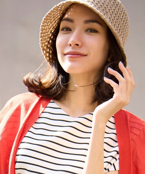 SHOO・LA・RUE（シューラルー）の「◆透かし柄サーモニットチューリップハット（ハット・レディース・ブラック/アイボリー/サンドベージュ・00）」の4枚目の写真