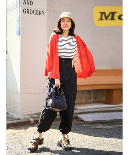 SHOO・LA・RUE（シューラルー）の「◆透かし柄サーモニットチューリップハット（ハット・レディース・ブラック/アイボリー/サンドベージュ・00）」の17枚目の写真