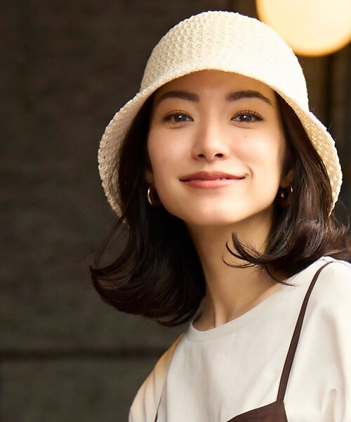 LOULOUWILLOUGHBY 白　チューリップトップス　未使用 LOULOUWILLOUGHBY 白 チューリップトップス 未使用