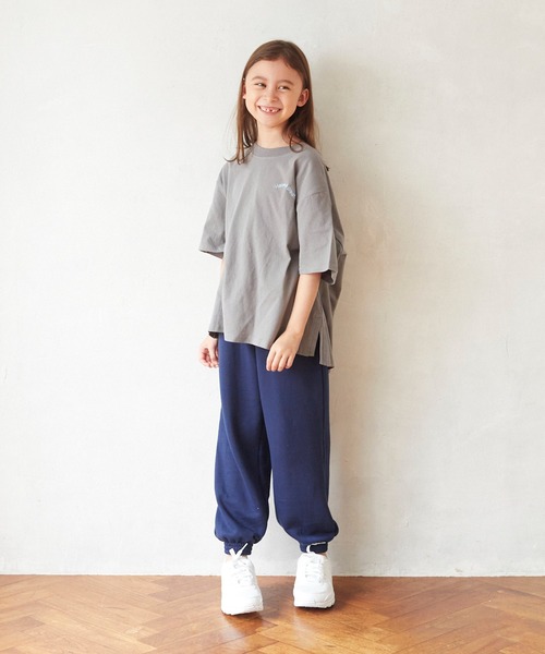 undeny.(アンディニ-)の「undeny/アンディニー エンブロイダリー Tシャツ(Tシャツ/カットソー・キッズ・グリーン/チャコールグレー/ホワイト・M/L/XL)」の10枚目の写真