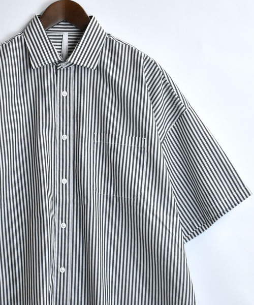 おしゃれスタ（オシャレスタ）の「ブロードビッグレギュラーカラー半袖シャツ【IR】（シャツ/ブラウス・メンズ・ブルー系その他/イエロー系その他/ホワイト系その他/サックスブルー/ブラック系その他/パープル系その他/グリーン/グレイッシュベージュ/ブラック/グリーン系その他/ホワイト・M/L/XL）」の5枚目の写真