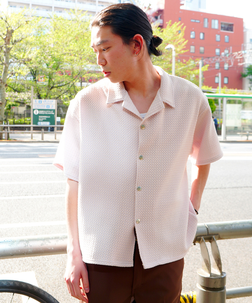 [リョウタ]jieda ASYMMETRY S/S SHIRT ベージュ JIEDA（ジエダ）の「【JIEDA / ジエダ】RUSSELL SHIRT SS（シャツ