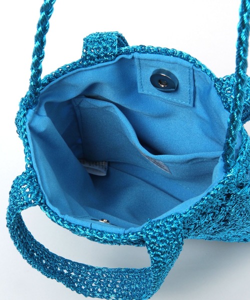 niko and（ニコアンド）の「オリジナルフラワーメタリック