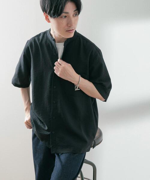 ITEMS URBANRESEARCH（アイテムズ アーバンリサーチ）の「『UR TECH DRYLUXE』リネンタッチバンドカラー半袖シャツ（シャツ/ブラウス・メンズ・ブラック/グレー系その他/ブルー・LARGE/MEDIUM）」の7枚目の写真