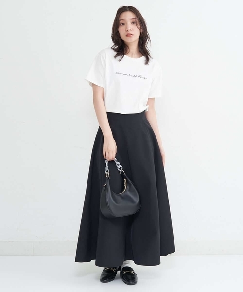 a.v.v（アーヴェヴェ）の「ライトタフタサーキュラースカート（スカート・レディース・ブルー/アイボリー/ブラック・36/38/40/42/34）」の10枚目の写真