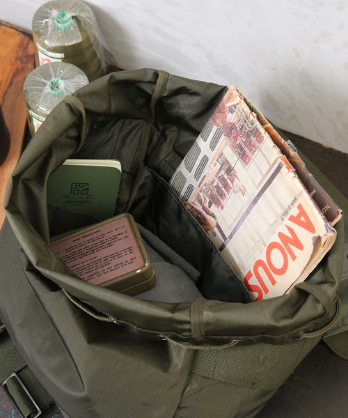 希少　実物　オーストリア軍　ショルダーバッグ　ビンテージ MILITARY 実物 新品 デッドストック ルーマニア軍 VINTAGE