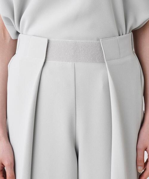 margaux（マルゴー）の「<ウエスト調整可>【セットアップ対応商品】フロントタック風パンツ（その他パンツ・レディース・エメラルド/ダークブルー/ブラック・2）」の6枚目の写真