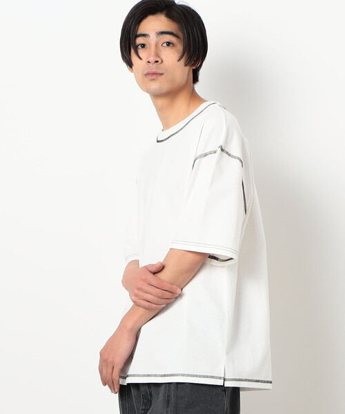 Purple&Yellow(パープルアンドイエロー)の「配色ステッチ ワイド半袖Tシャツ(Tシャツ/カットソー・メンズ・ホワイト/ブラック/カーキ/オレンジ・SMALL/MEDIUM/LARGE)」の2枚目の写真