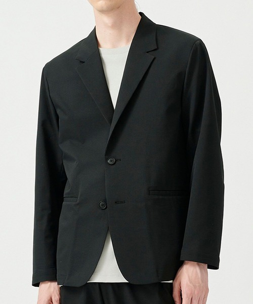 UNITED TOKYO（ユナイテッドトウキョウ）の「Dry mesh ストレッチJK（セットアップ・メンズ・ブラック/ライトベージュ/その他3/その他4/ダークグレー・1/2/3）」の2枚目の写真