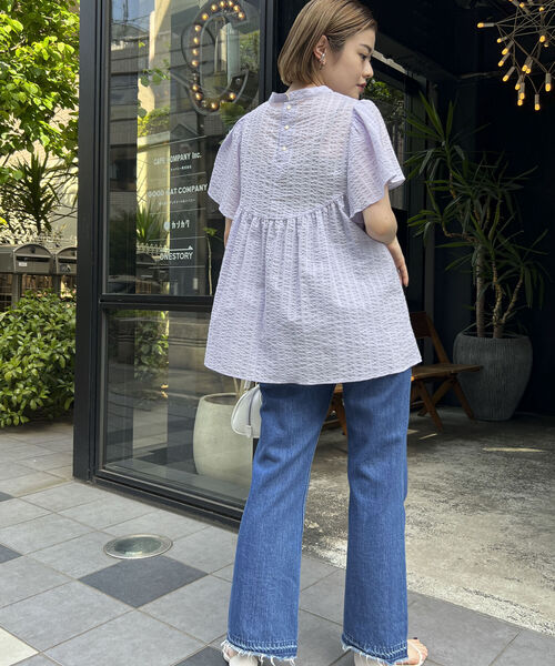 NOLLEY’S（ノーリーズ）の「◇【WEB限定】ミラクルウェーブペプラムブラウス（シャツ/ブラウス・レディース・ブラック系その他4/ベージュ系その他4/ラベンダー/ブラック・FREE）」の22枚目の写真